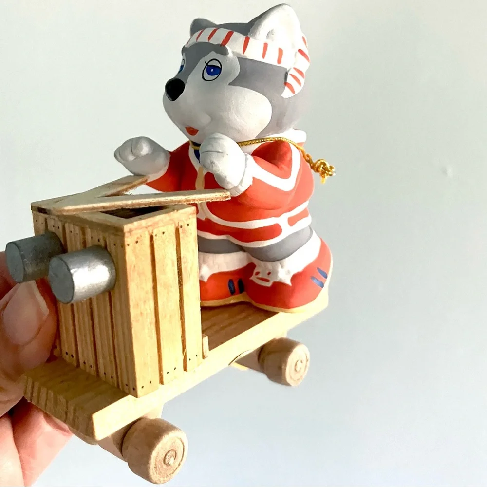 Vintage 80’s Get Along Gang Zipper Cat ceramic & wood figurine deadstock